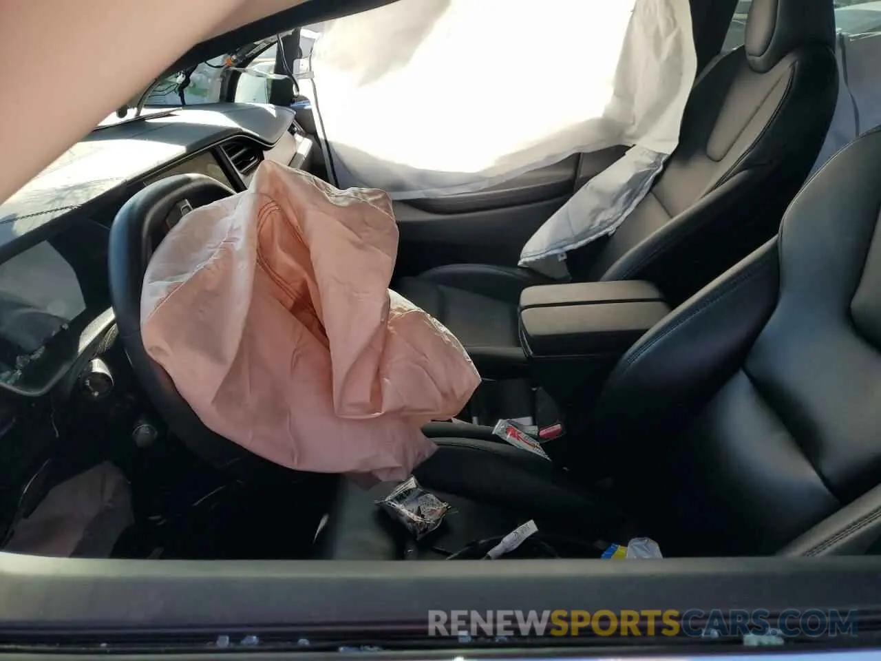 7 fotografías del automóvil dañado 5YJXCDE20LF304099 TESLA MODEL X 2020