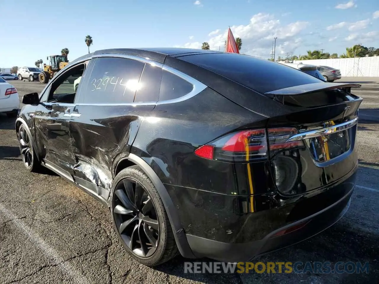 3 fotografías del automóvil dañado 5YJXCDE21LF232748 TESLA MODEL X 2020