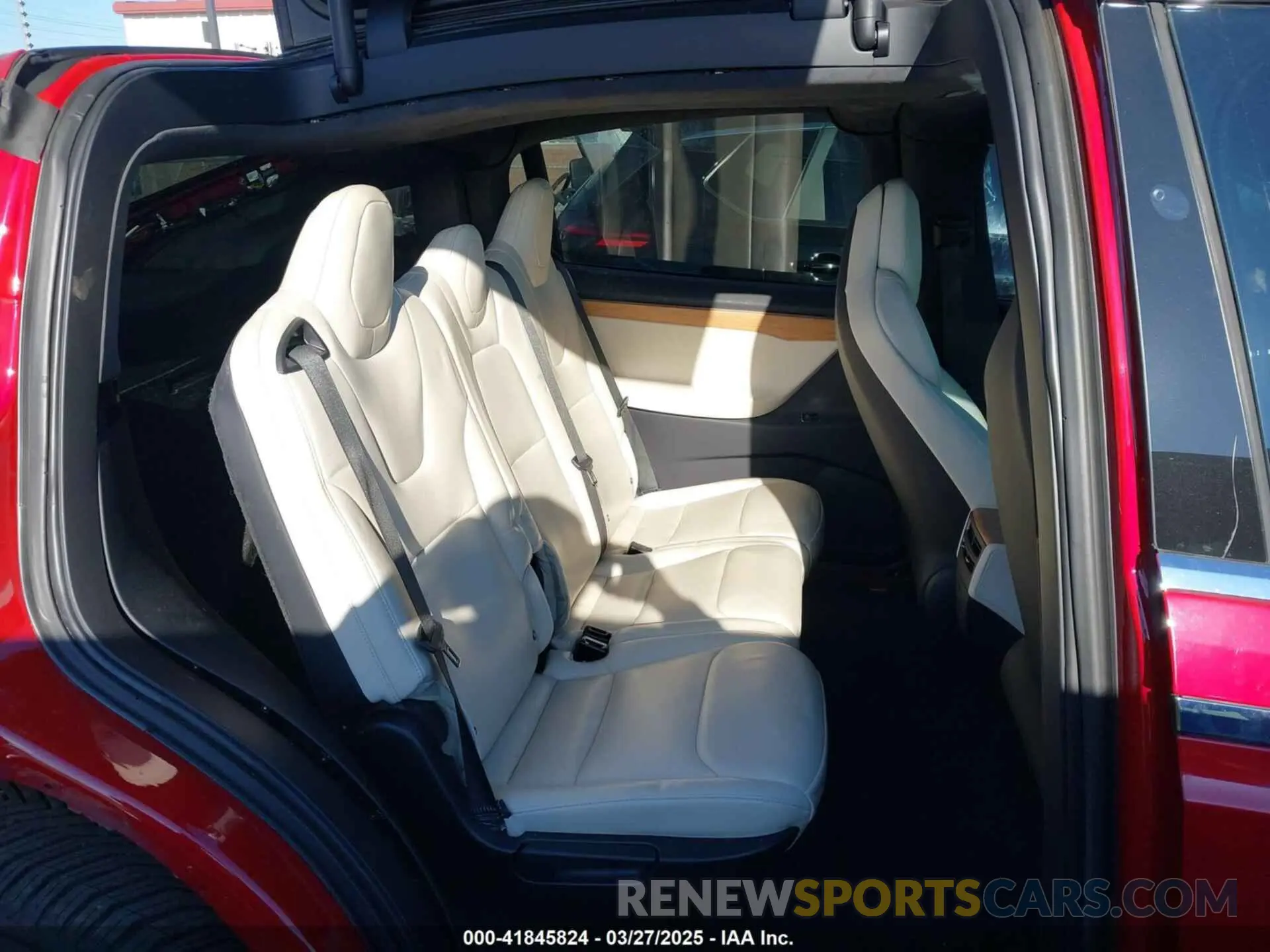 8 fotografías del automóvil dañado 5YJXCDE22LF217014 TESLA MODEL X 2020