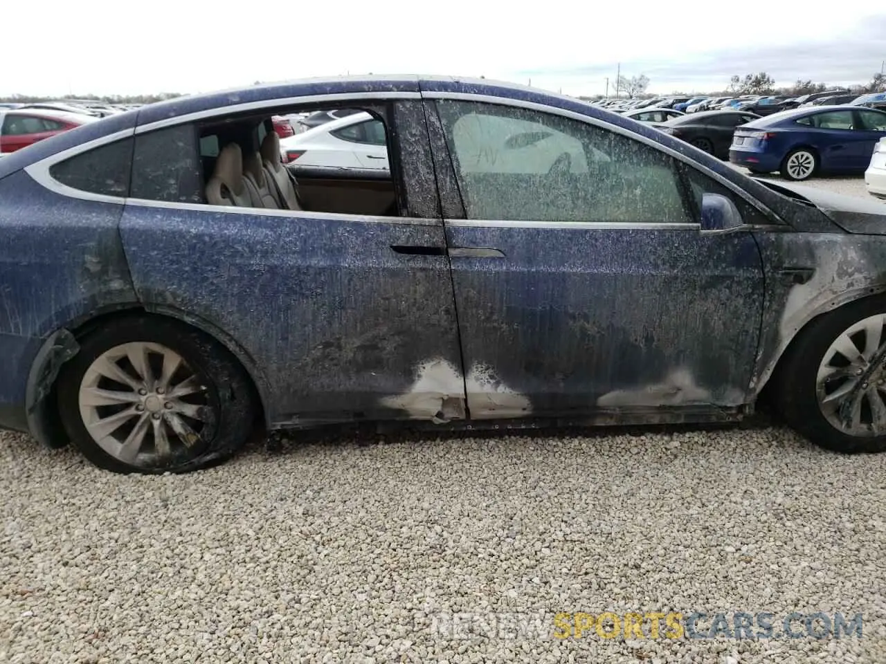 10 fotografías del automóvil dañado 5YJXCDE22LF231320 TESLA MODEL X 2020