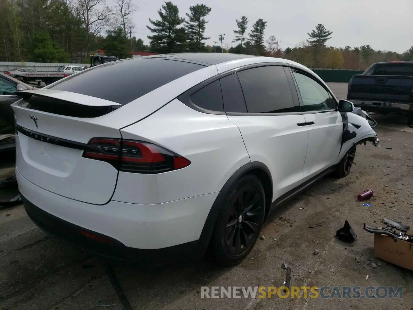 4 fotografías del automóvil dañado 5YJXCDE22LF232340 TESLA MODEL X 2020