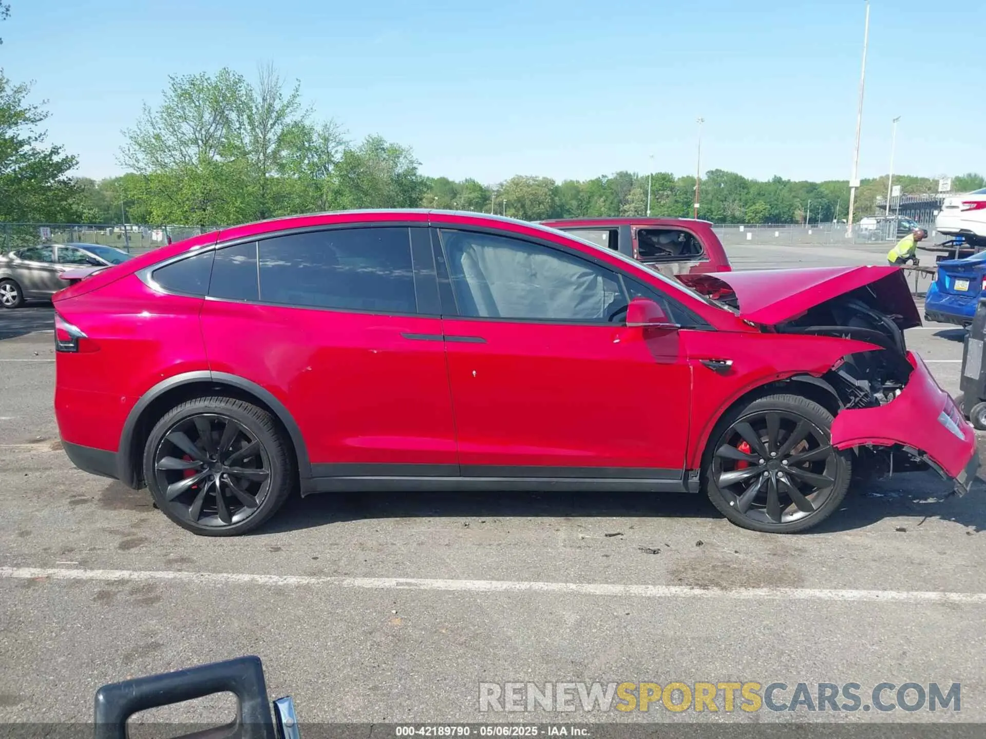 12 fotografías del automóvil dañado 5YJXCDE22LF266391 TESLA MODEL X 2020