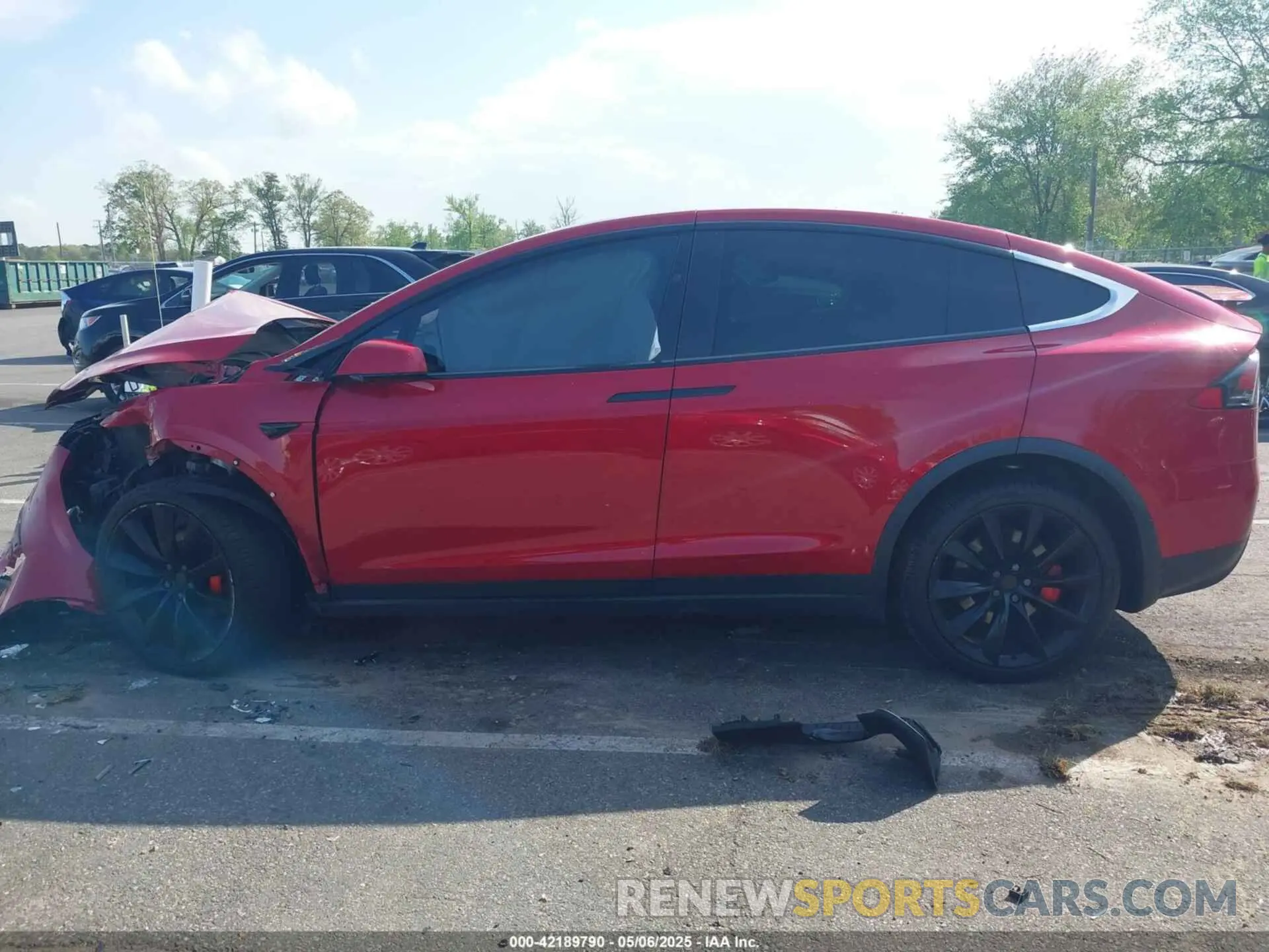 13 fotografías del automóvil dañado 5YJXCDE22LF266391 TESLA MODEL X 2020