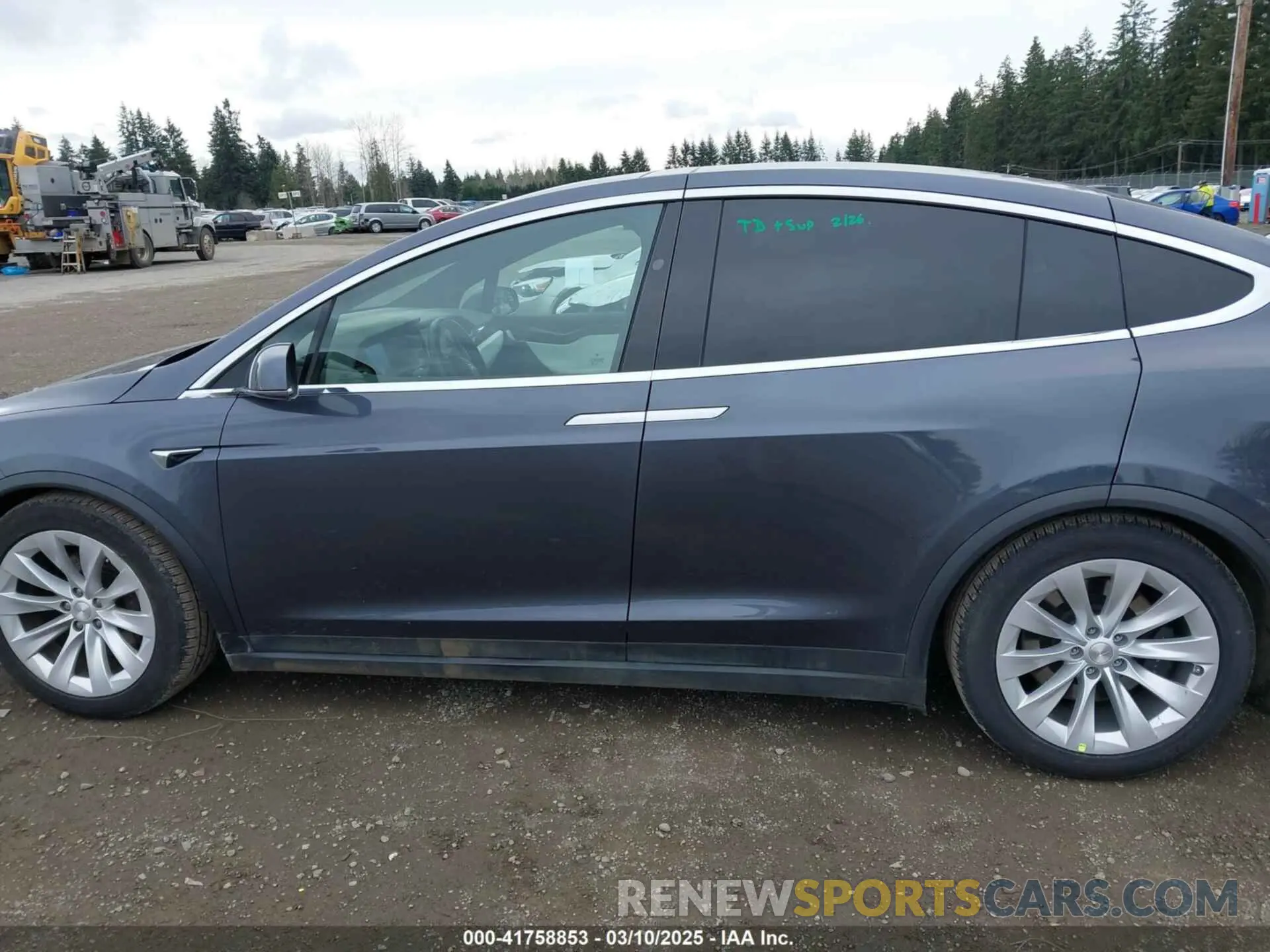15 fotografías del automóvil dañado 5YJXCDE22LF304833 TESLA MODEL X 2020