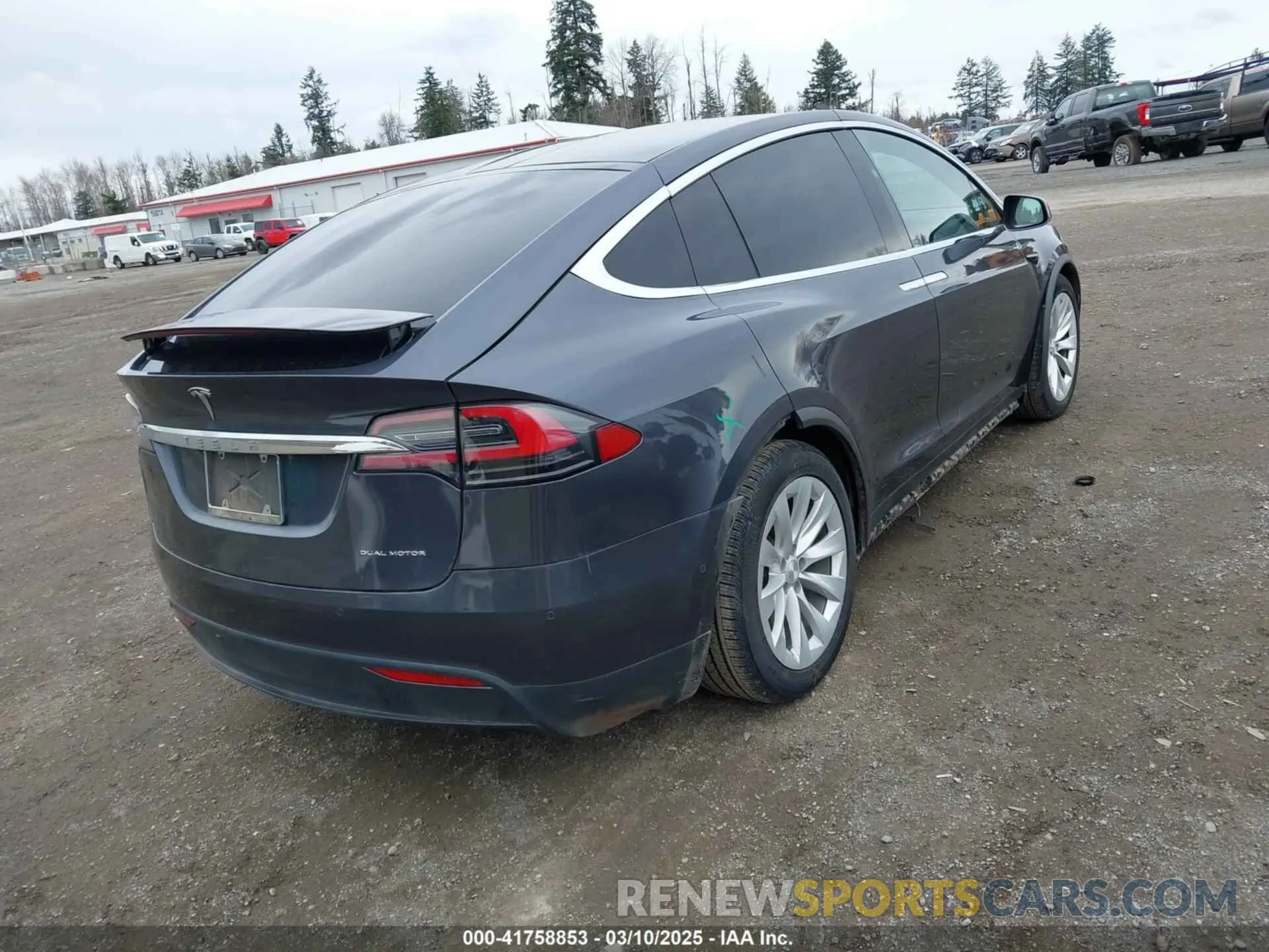 4 fotografías del automóvil dañado 5YJXCDE22LF304833 TESLA MODEL X 2020