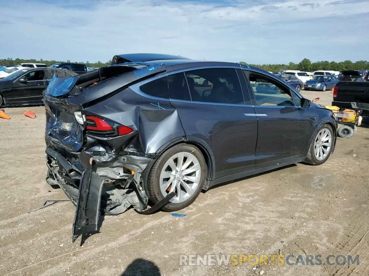 3 fotografías del automóvil dañado 5YJXCDE23LF238941 TESLA MODEL X 2020