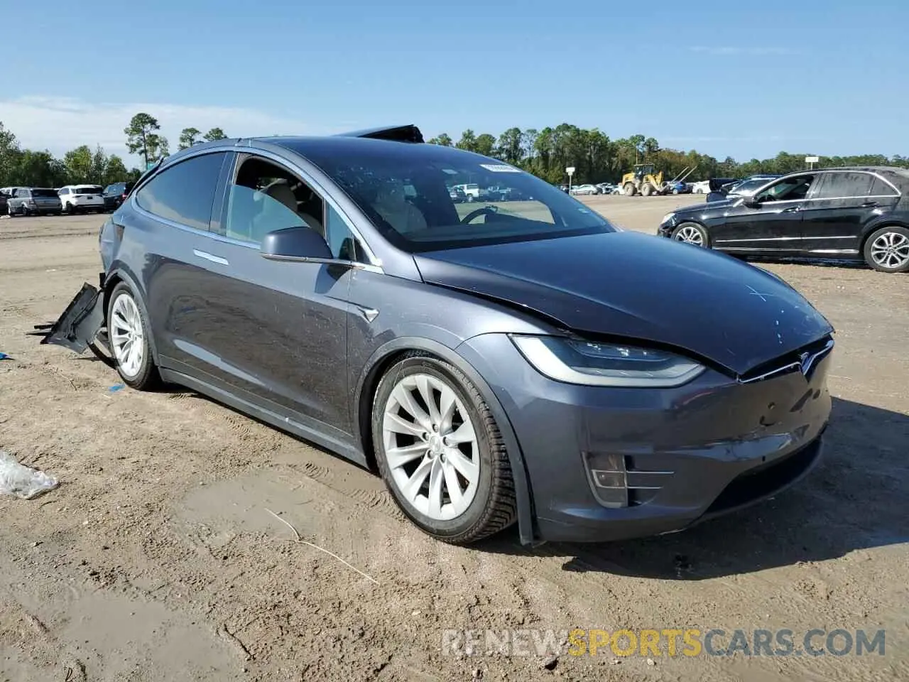 4 fotografías del automóvil dañado 5YJXCDE23LF238941 TESLA MODEL X 2020