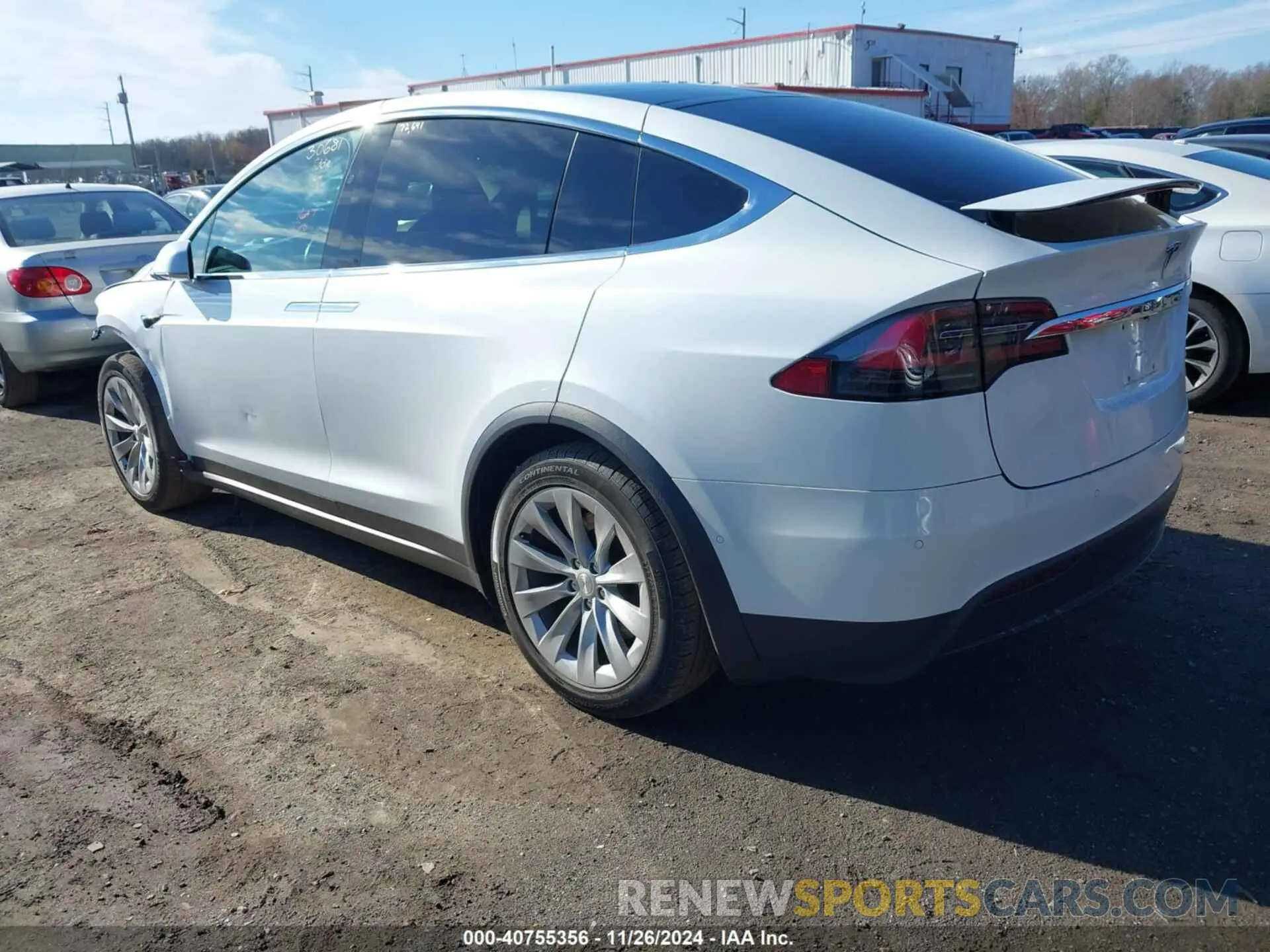 3 fotografías del automóvil dañado 5YJXCDE23LF248871 TESLA MODEL X 2020