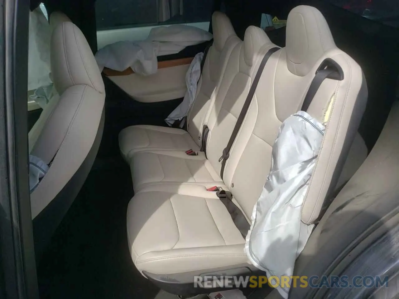 6 fotografías del automóvil dañado 5YJXCDE24LF228726 TESLA MODEL X 2020