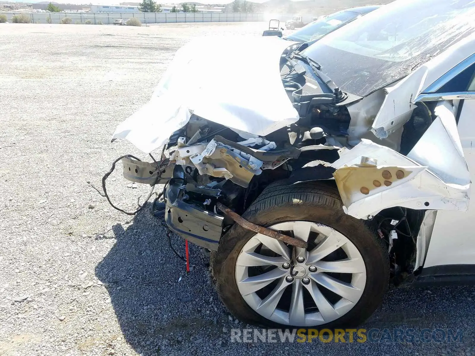 10 fotografías del automóvil dañado 5YJXCDE24LF235160 TESLA MODEL X 2020