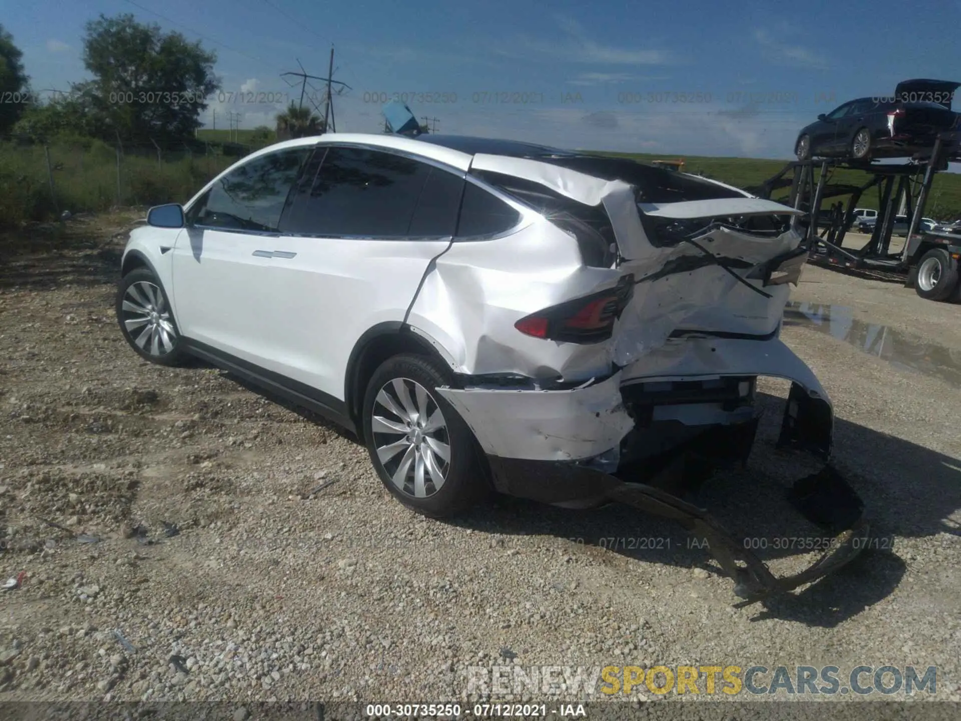 3 fotografías del automóvil dañado 5YJXCDE25LF234955 TESLA MODEL X 2020