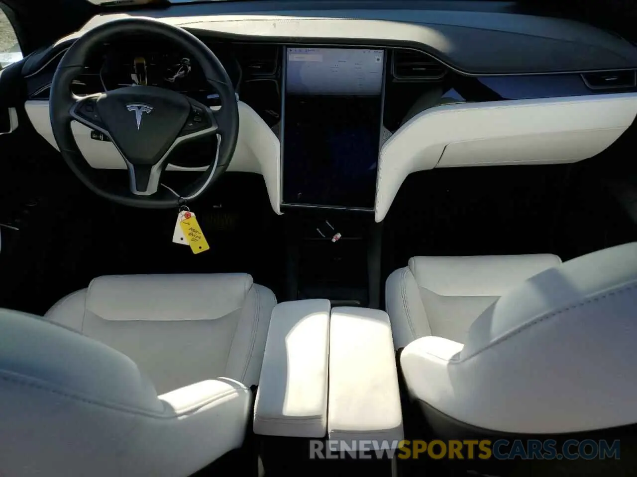 8 fotografías del automóvil dañado 5YJXCDE25LF261721 TESLA MODEL X 2020