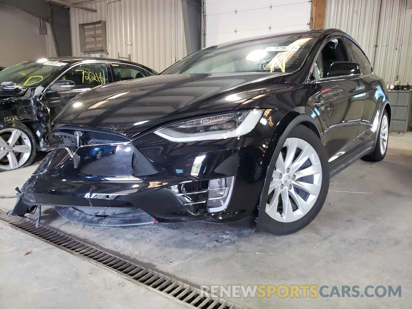 2 fotografías del automóvil dañado 5YJXCDE25LF300226 TESLA MODEL X 2020
