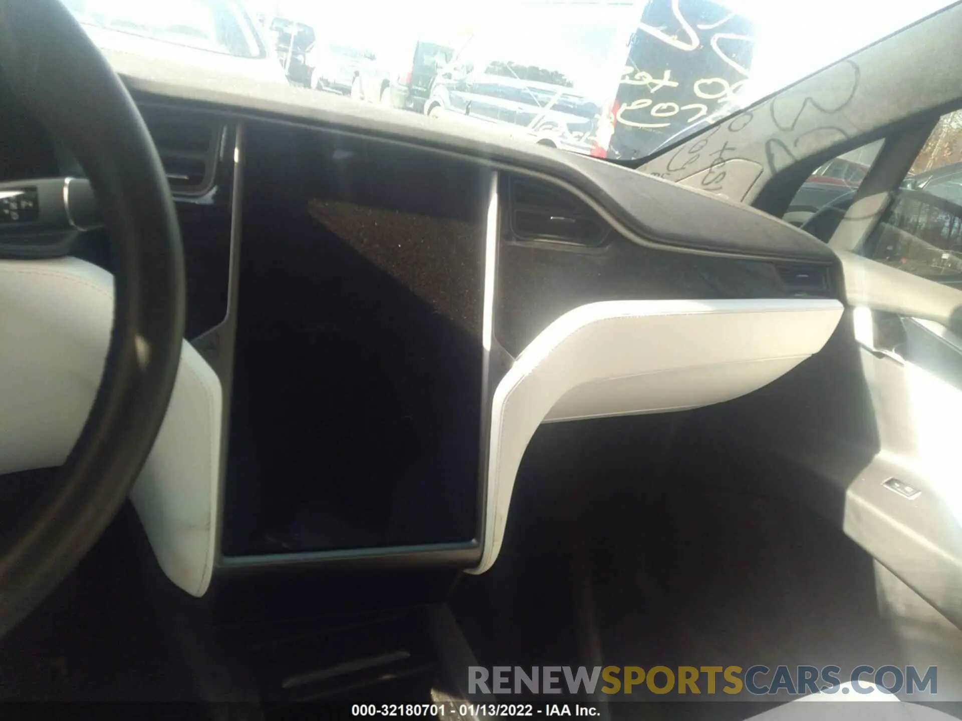 7 fotografías del automóvil dañado 5YJXCDE25LF305121 TESLA MODEL X 2020