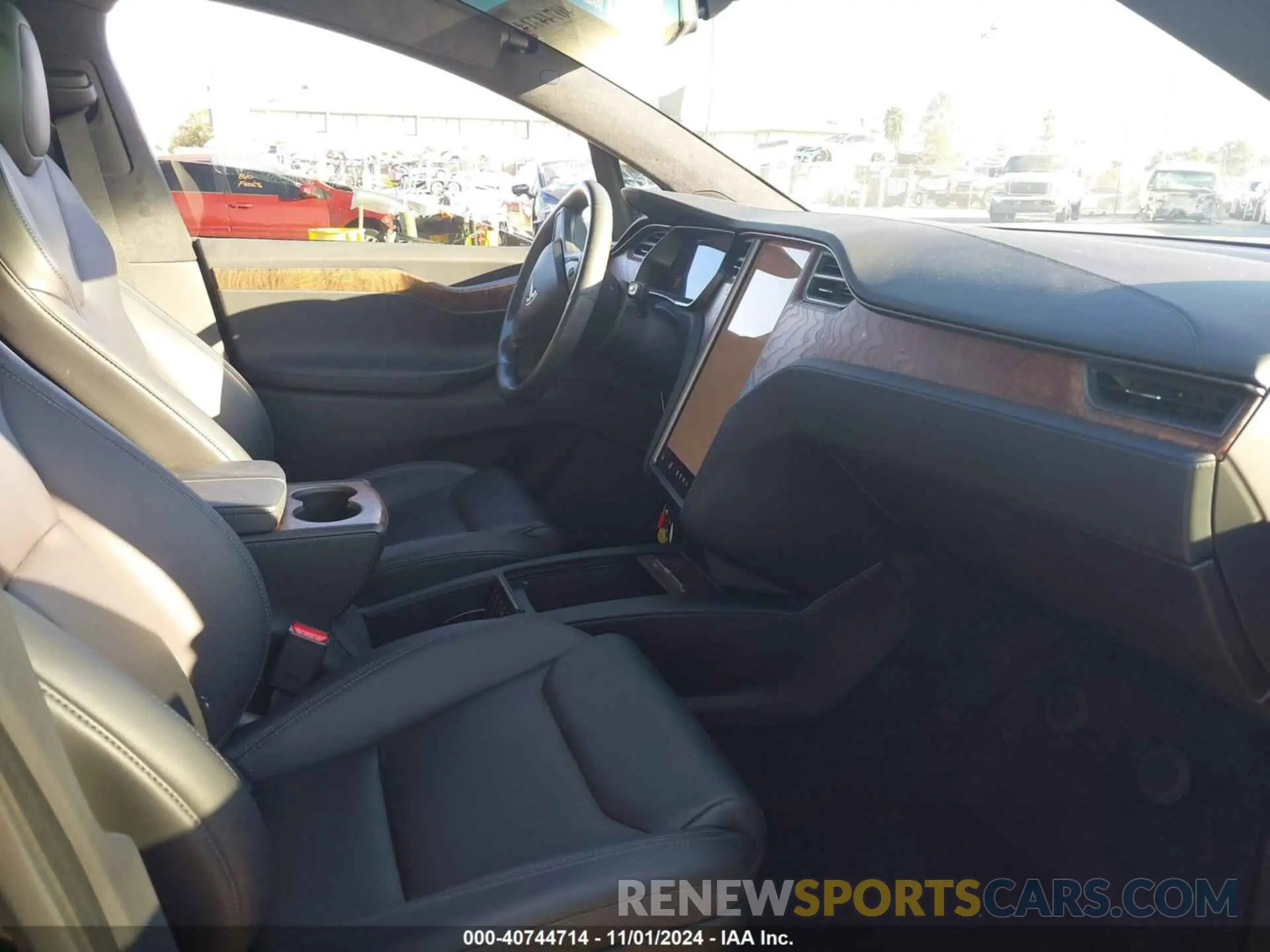 5 fotografías del automóvil dañado 5YJXCDE26LF239727 TESLA MODEL X 2020