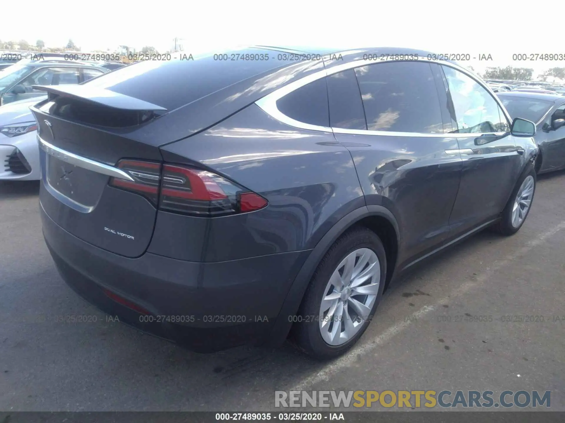 4 fotografías del automóvil dañado 5YJXCDE26LF261257 TESLA MODEL X 2020