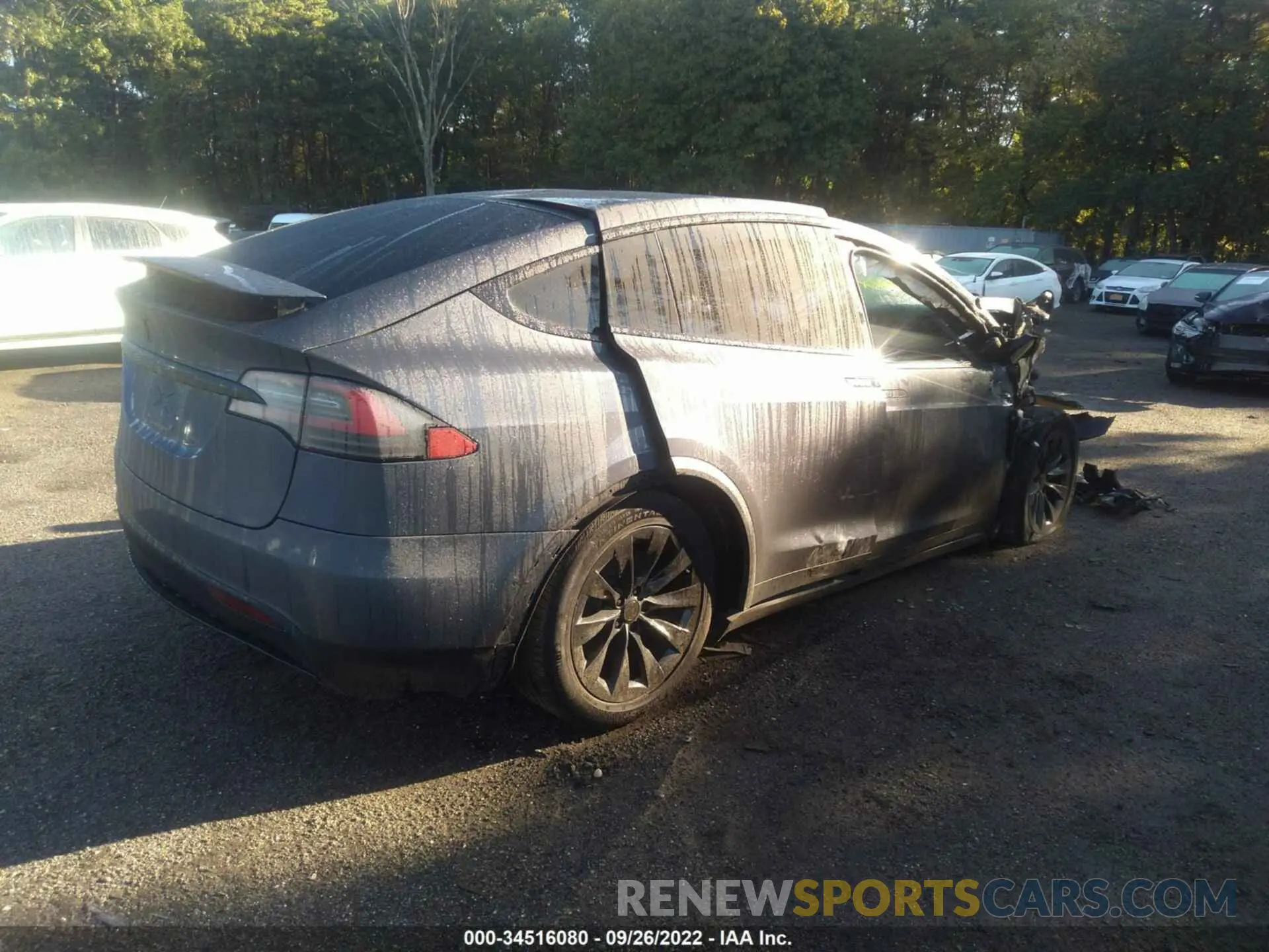4 fotografías del automóvil dañado 5YJXCDE27LF231345 TESLA MODEL X 2020