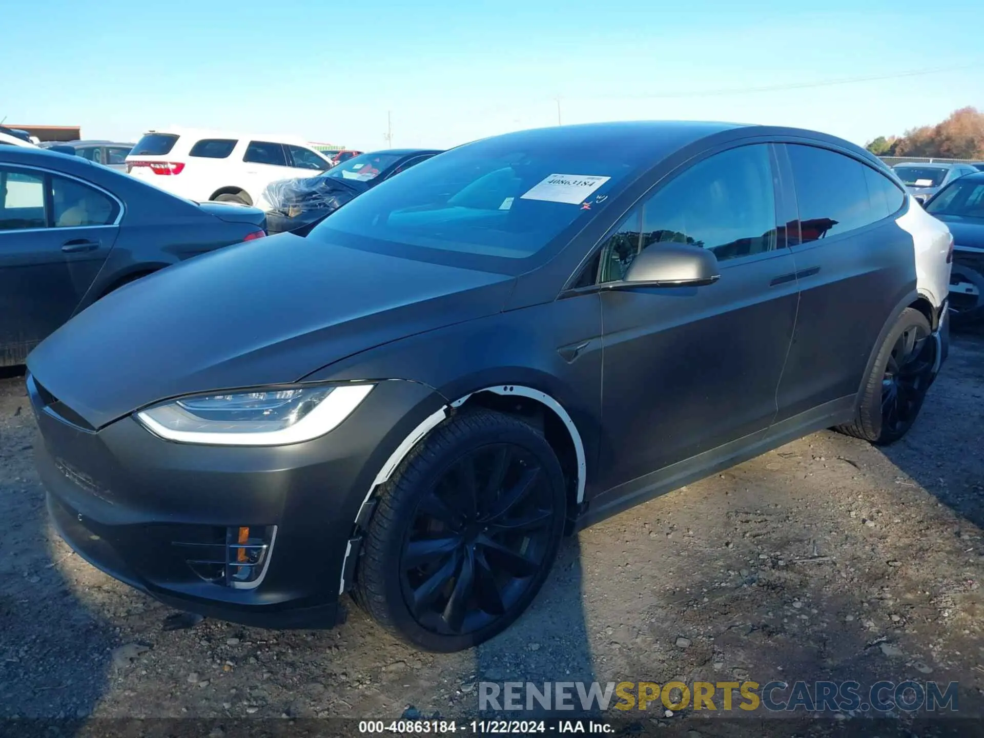 2 fotografías del automóvil dañado 5YJXCDE28LF298553 TESLA MODEL X 2020