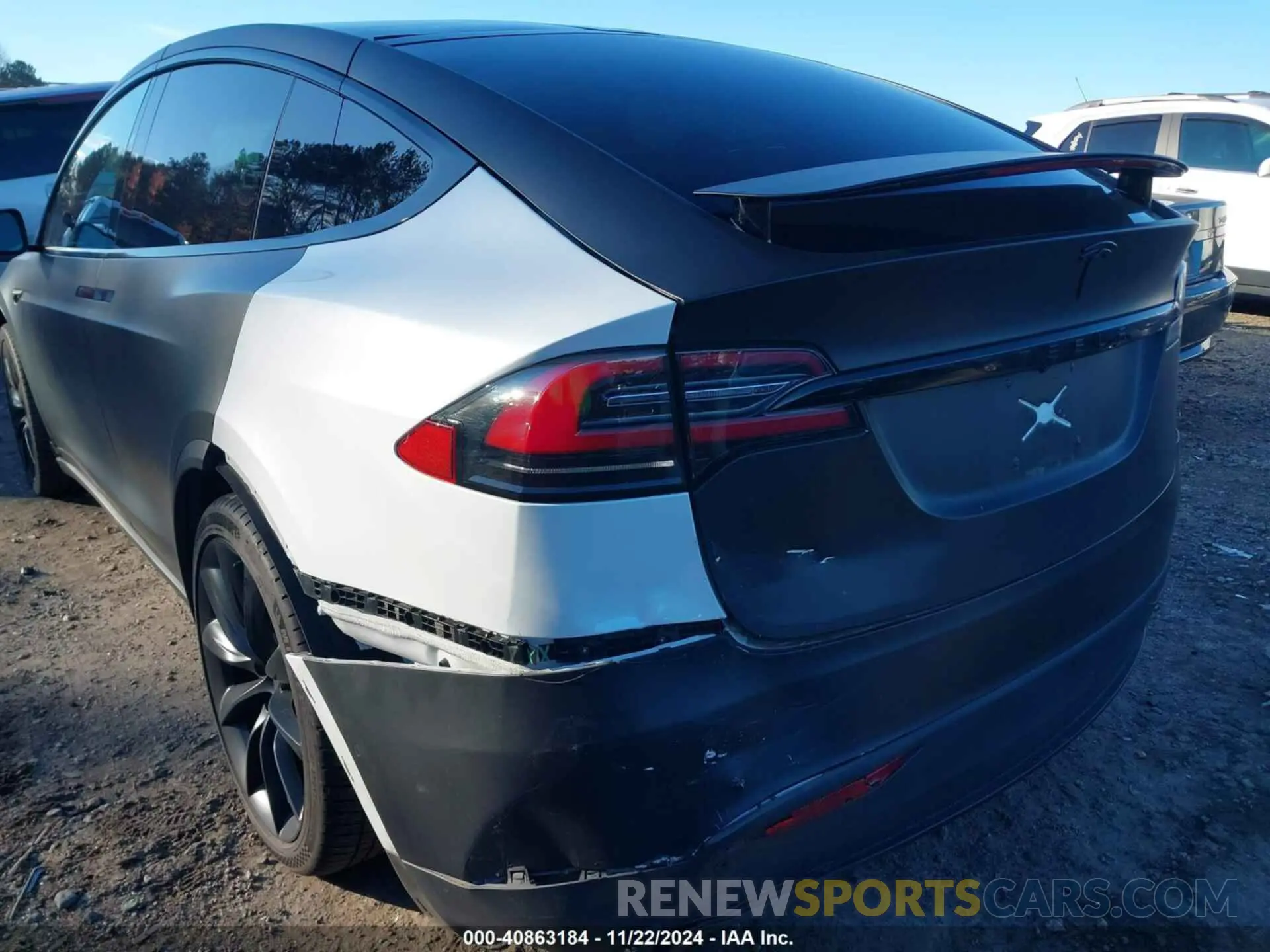 6 fotografías del automóvil dañado 5YJXCDE28LF298553 TESLA MODEL X 2020