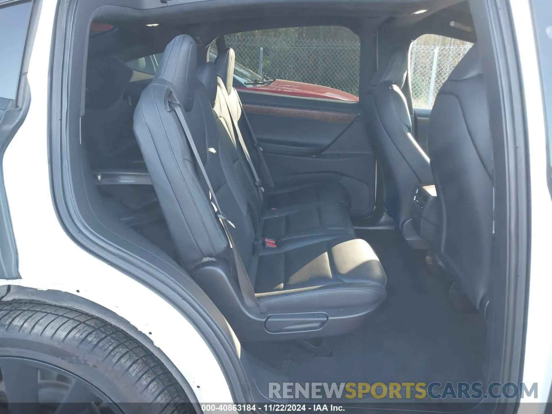 8 fotografías del automóvil dañado 5YJXCDE28LF298553 TESLA MODEL X 2020