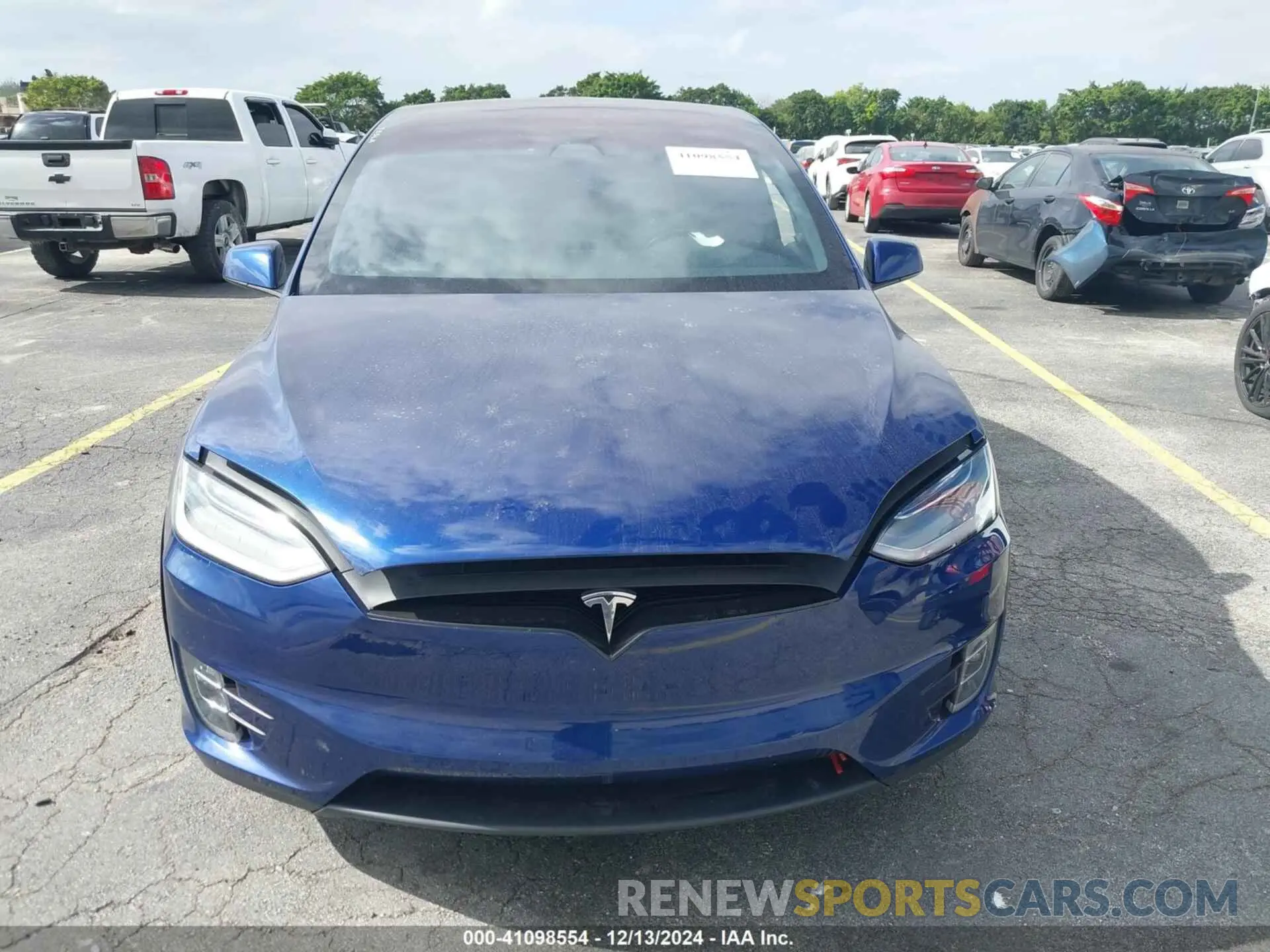 11 fotografías del automóvil dañado 5YJXCDE28LF302696 TESLA MODEL X 2020