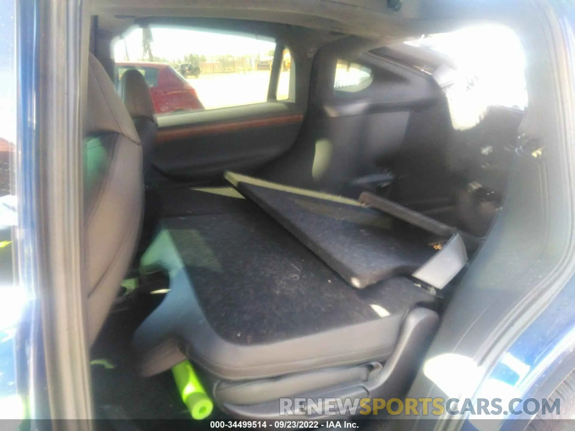 8 fotografías del automóvil dañado 5YJXCDE29LF272429 TESLA MODEL X 2020