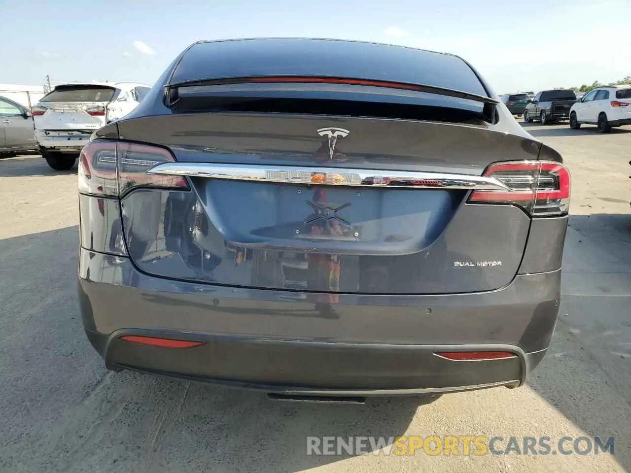 6 fotografías del automóvil dañado 5YJXCDE2XLF280099 TESLA MODEL X 2020