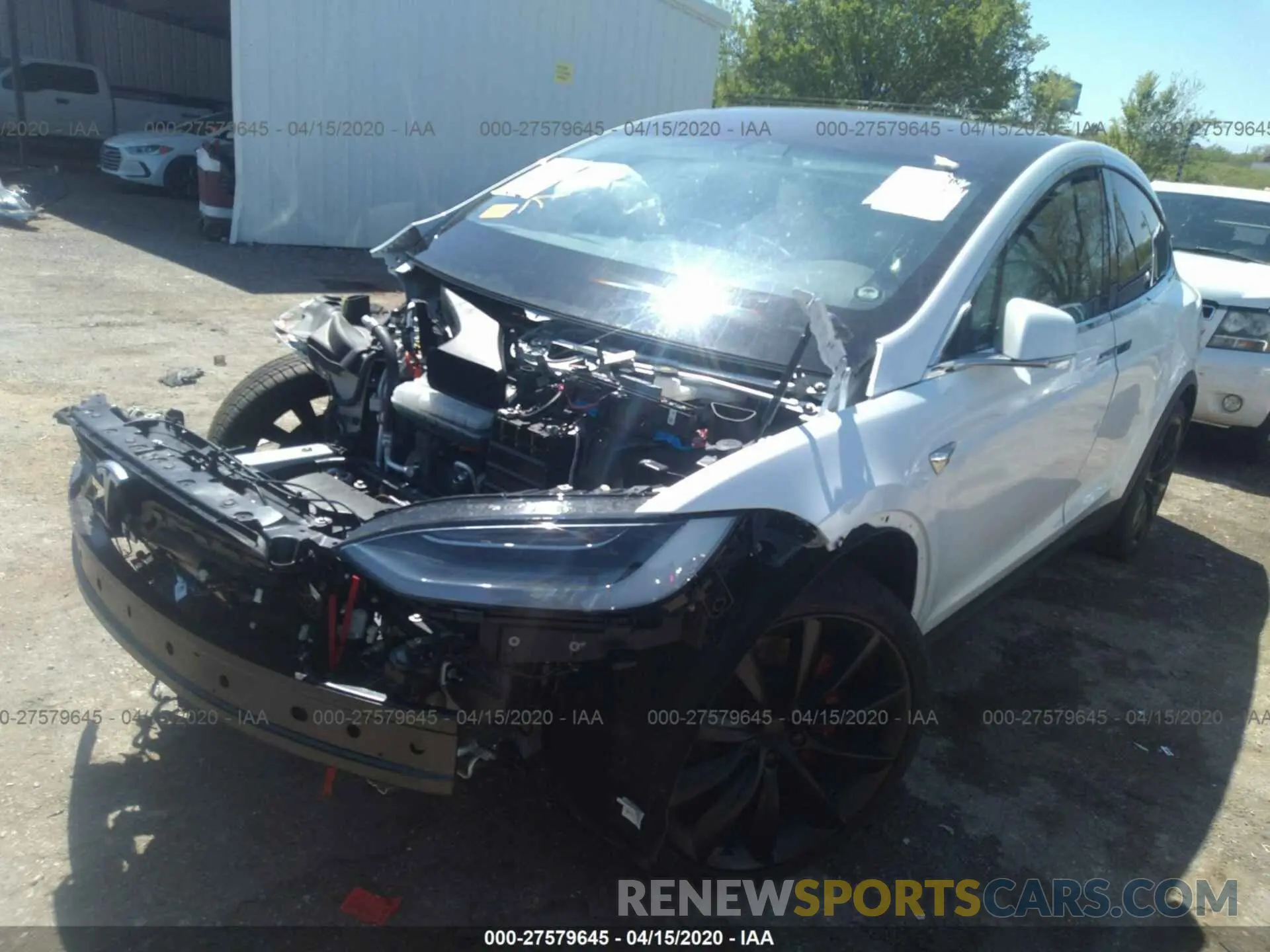 2 fotografías del automóvil dañado 5YJXCDE41LF236624 TESLA MODEL X 2020