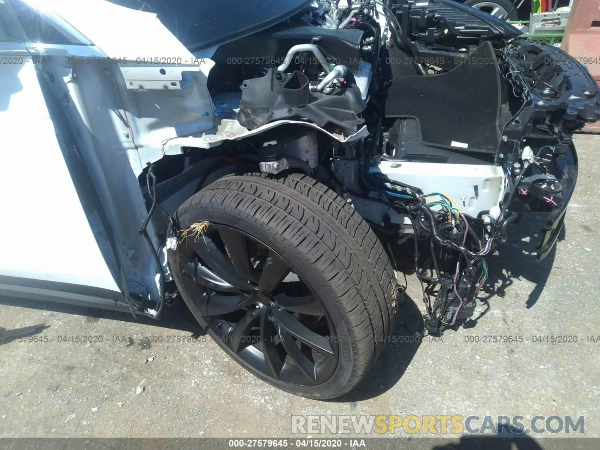 6 fotografías del automóvil dañado 5YJXCDE41LF236624 TESLA MODEL X 2020