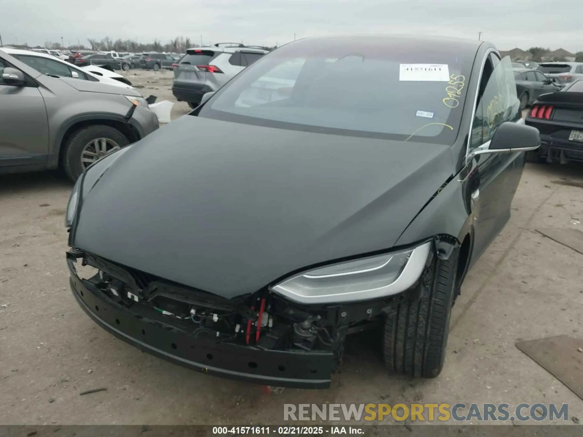 2 fotografías del automóvil dañado 5YJXCDE43LF301540 TESLA MODEL X 2020