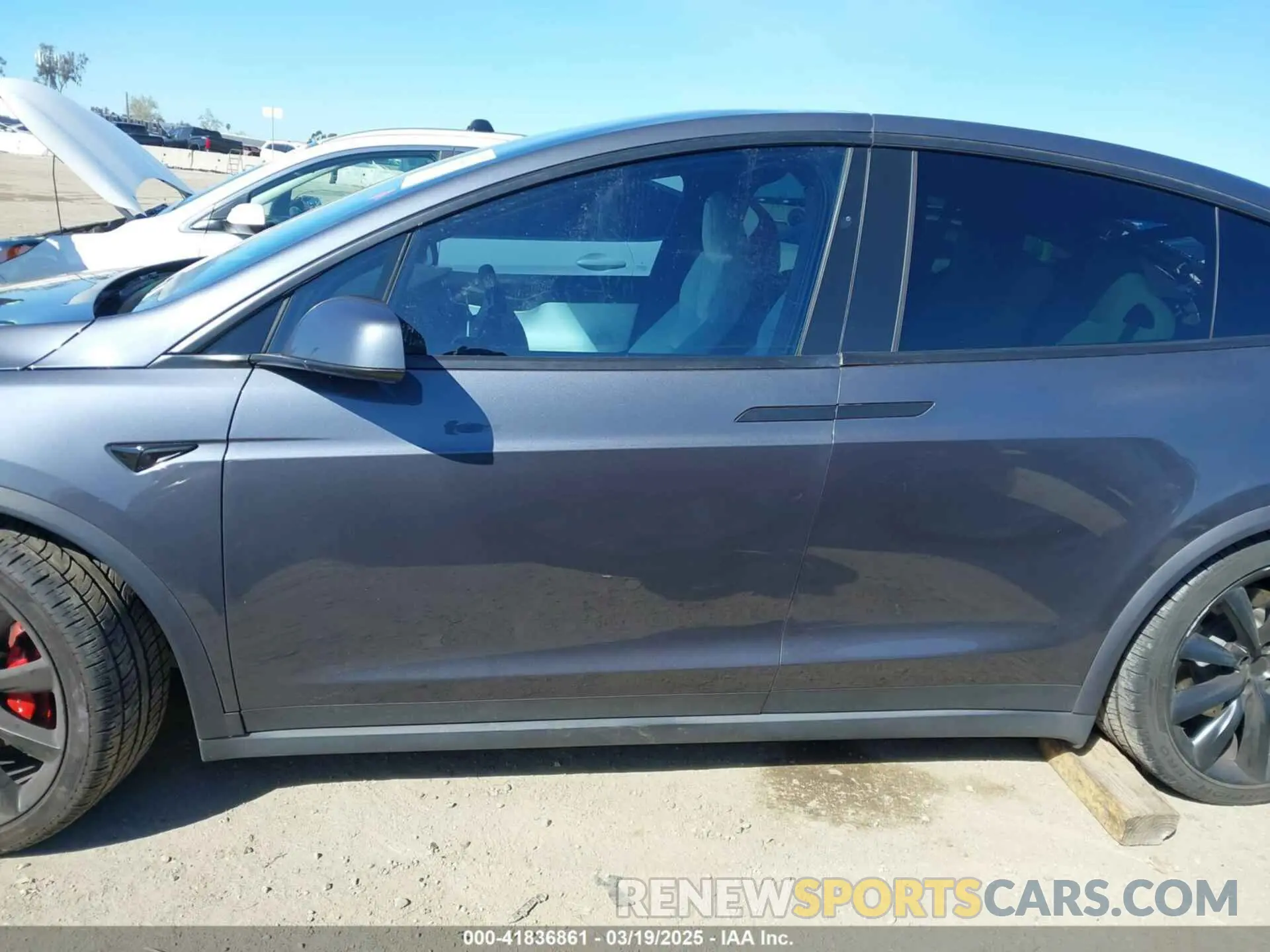 14 fotografías del automóvil dañado 5YJXCDE44LF304706 TESLA MODEL X 2020