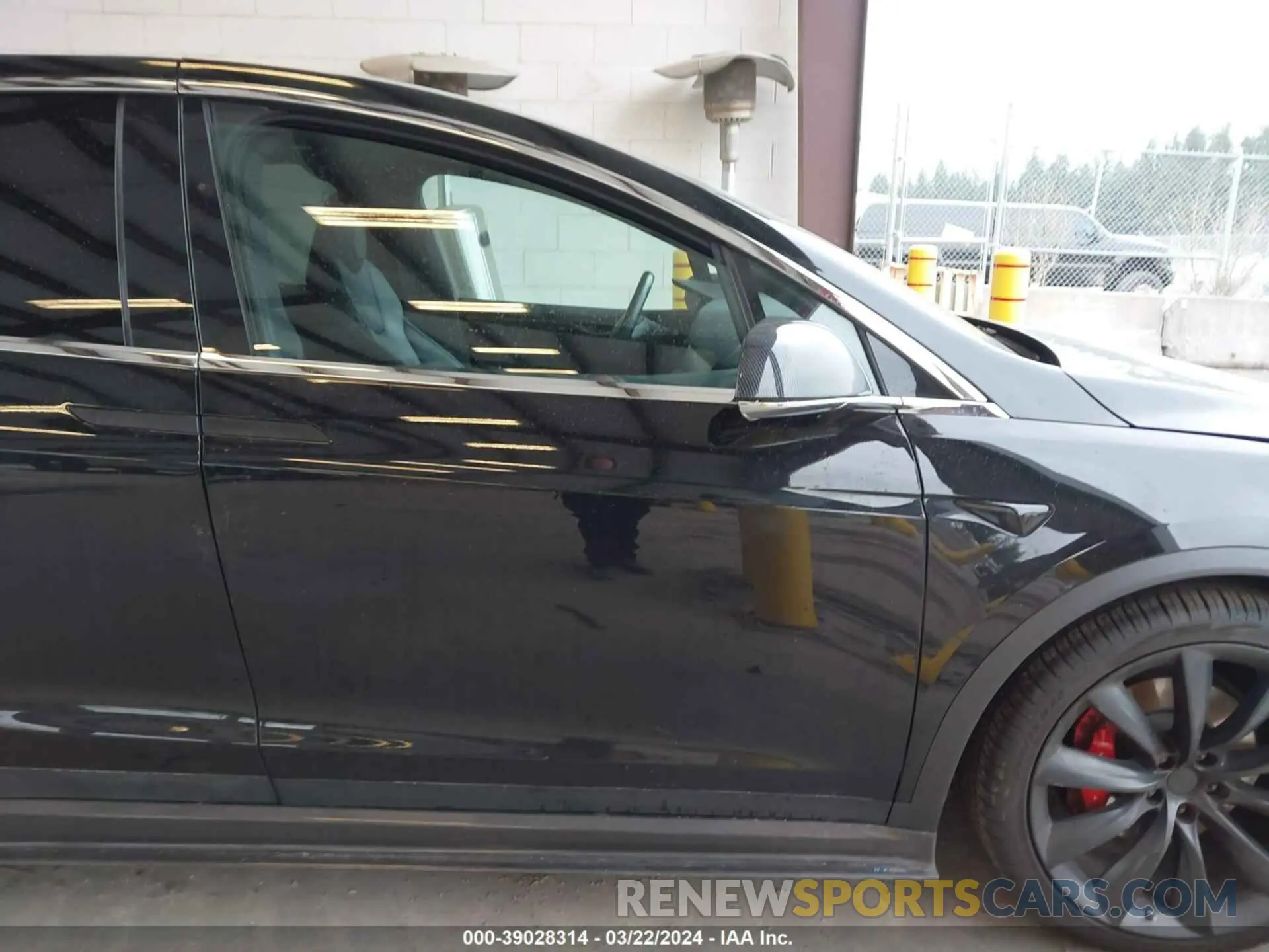 13 fotografías del automóvil dañado 5YJXCDE48LF303784 TESLA MODEL X 2020