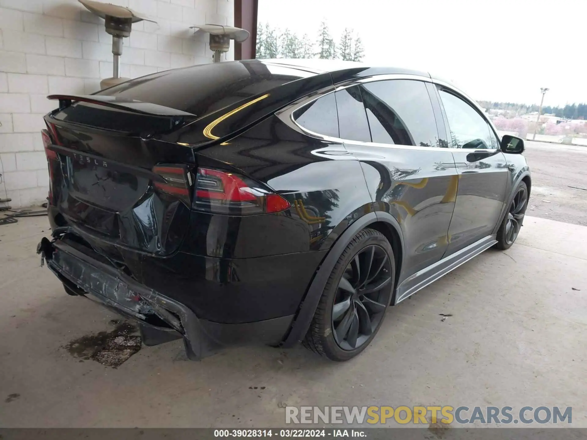 4 fotografías del automóvil dañado 5YJXCDE48LF303784 TESLA MODEL X 2020