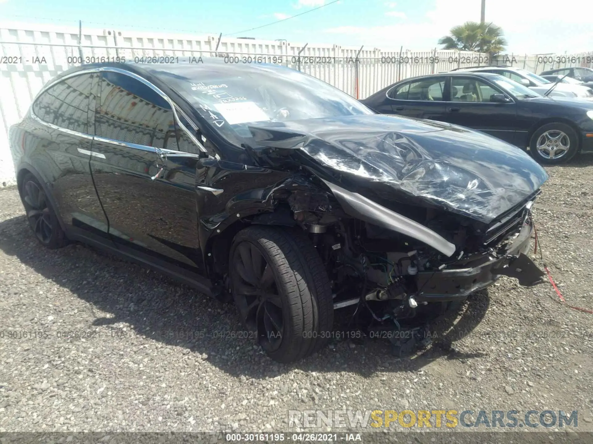 1 fotografías del automóvil dañado 5YJXCDE49LF269337 TESLA MODEL X 2020