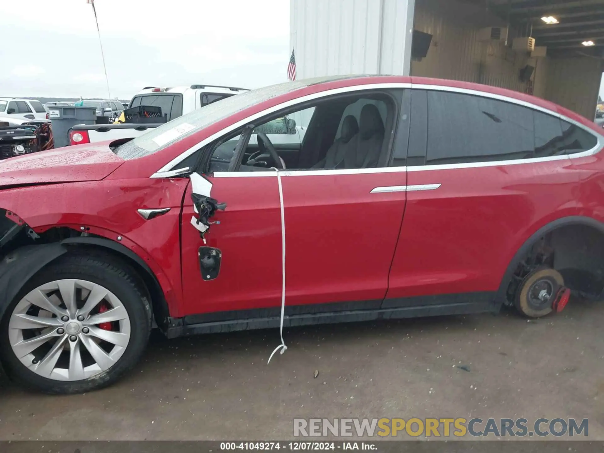 15 fotografías del automóvil dañado 5YJXCDE4XLF303267 TESLA MODEL X 2020