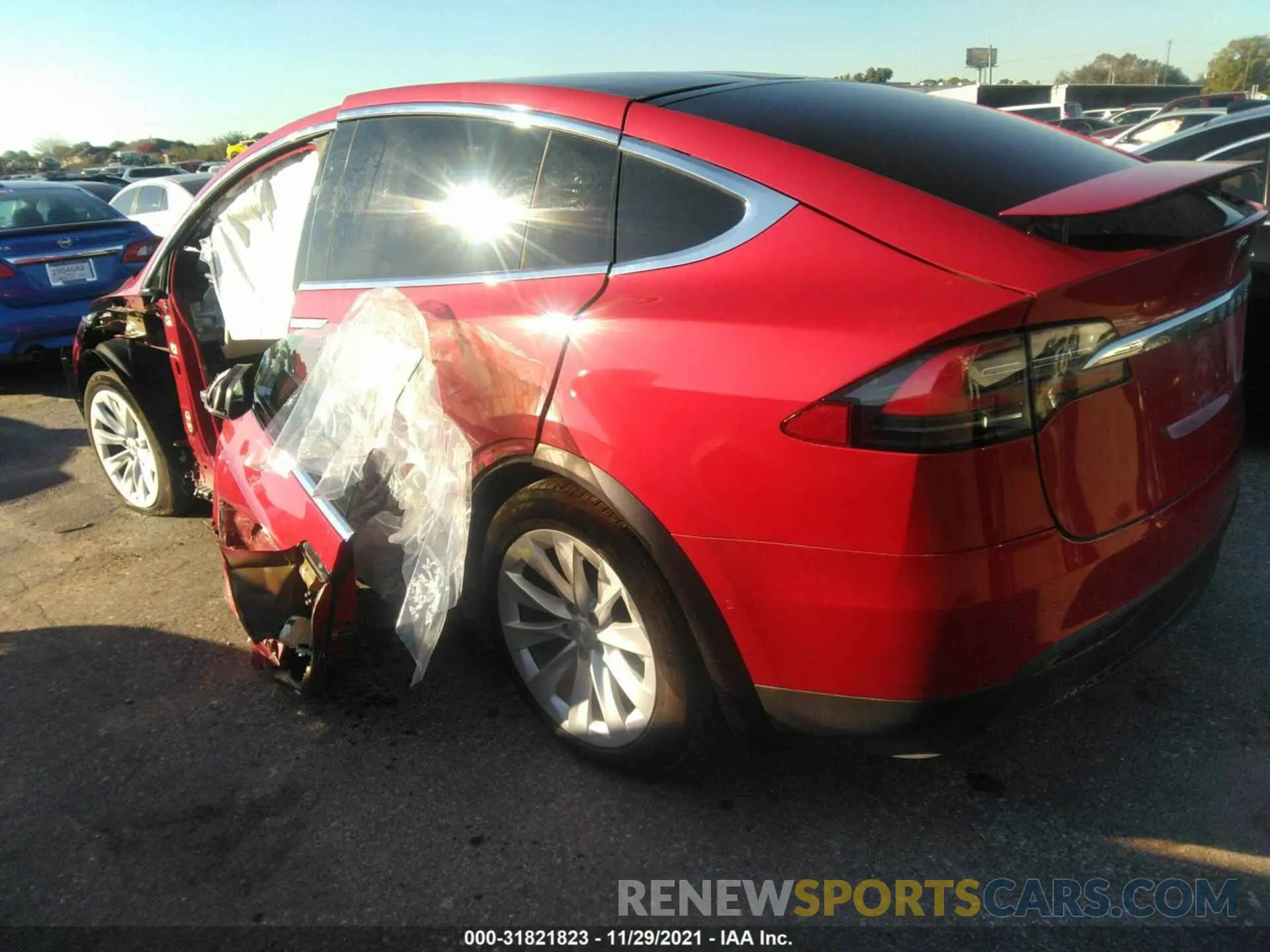 3 fotografías del automóvil dañado 5YJXCAE20MF312946 TESLA MODEL X 2021