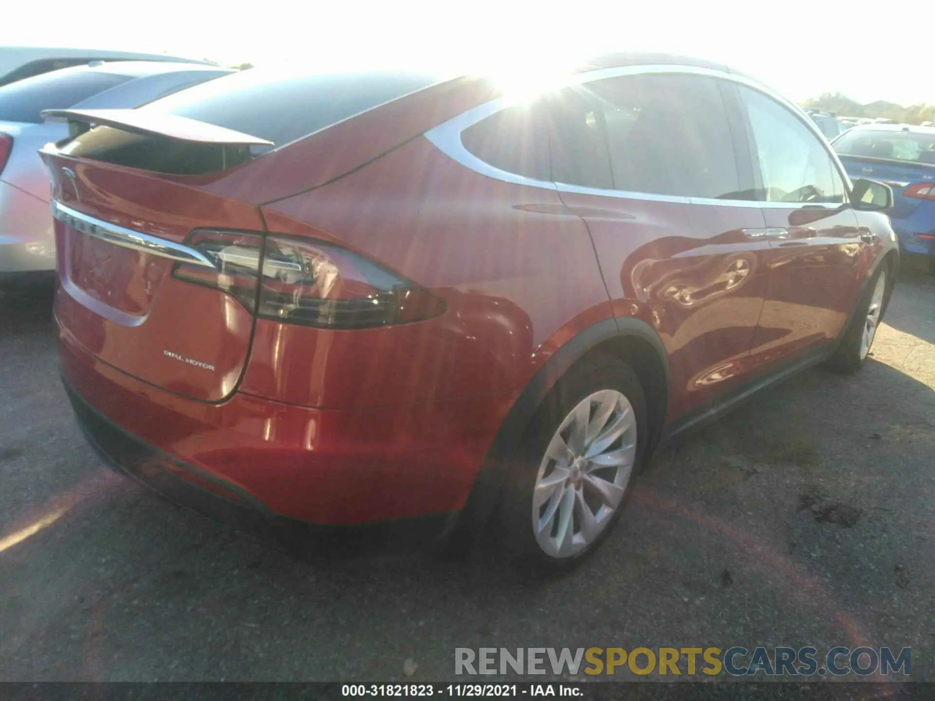 4 fotografías del automóvil dañado 5YJXCAE20MF312946 TESLA MODEL X 2021