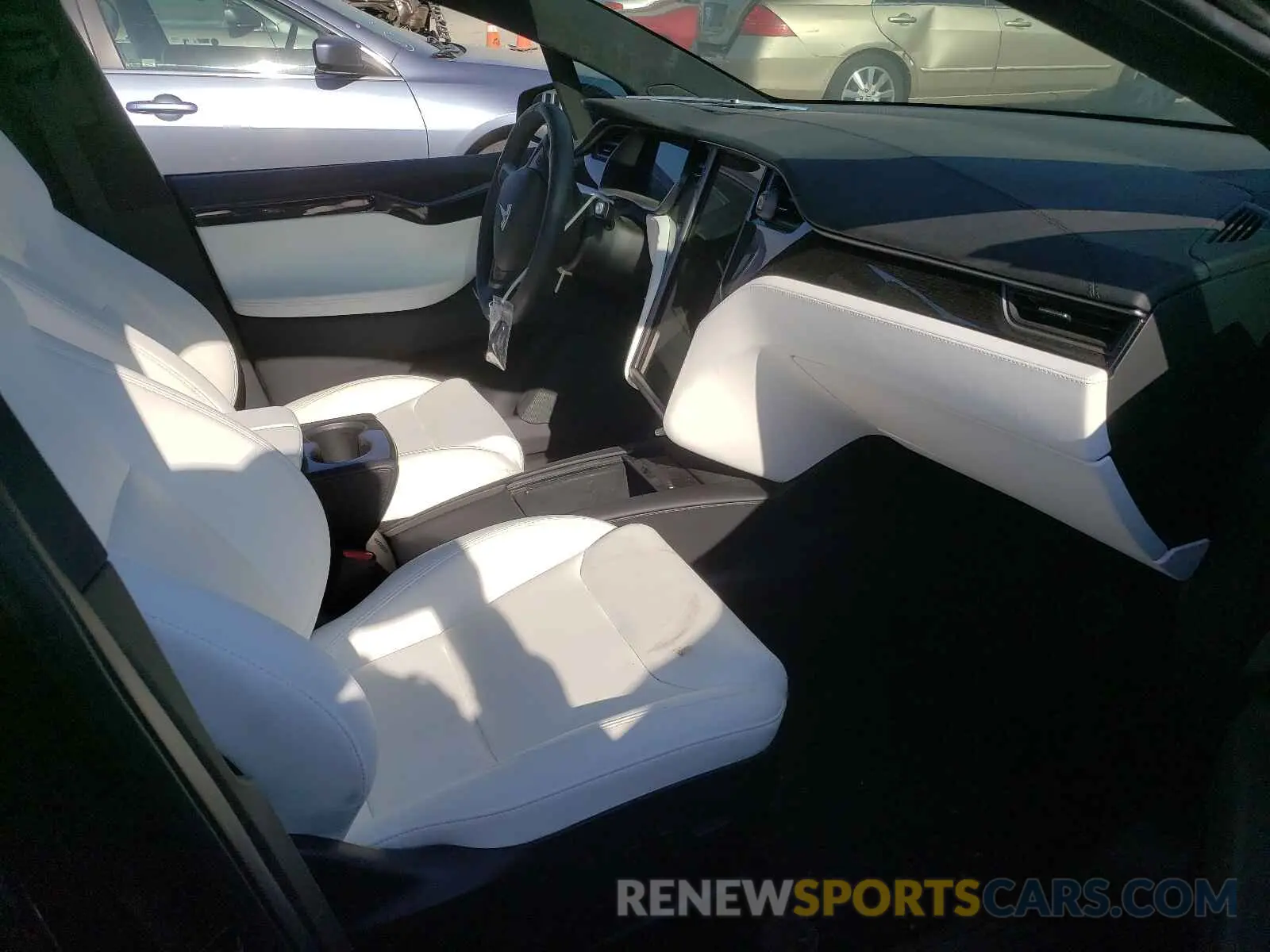 5 fotografías del automóvil dañado 5YJXCAE23MF311676 TESLA MODEL X 2021