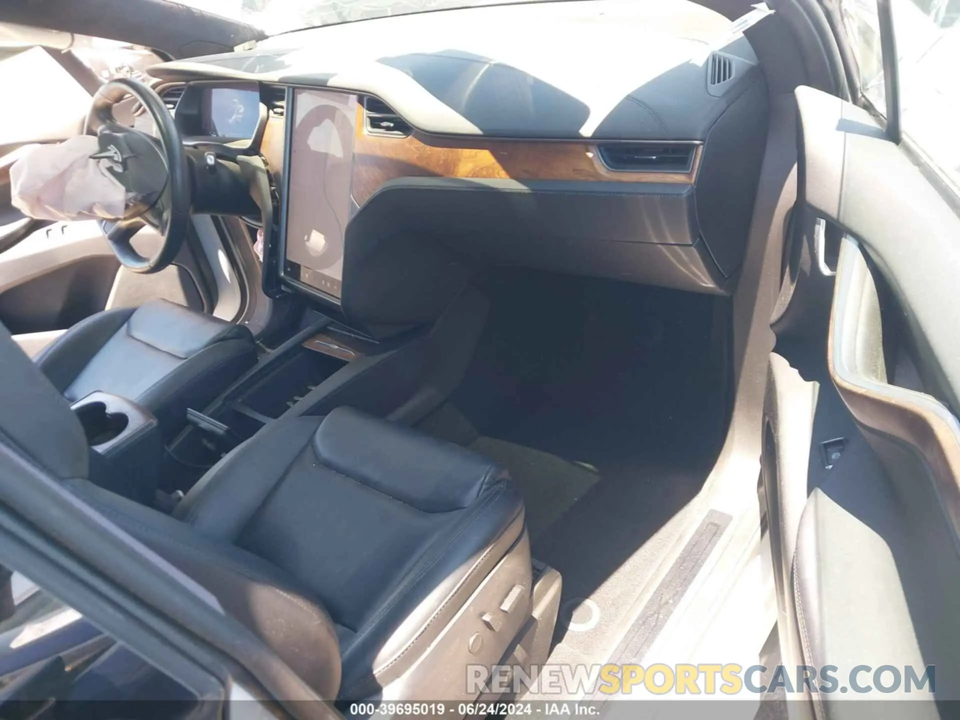 5 fotografías del automóvil dañado 5YJXCAE25MF325143 TESLA MODEL X 2021