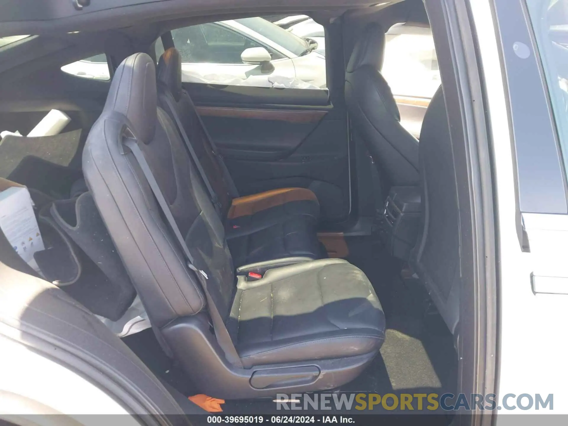 8 fotografías del automóvil dañado 5YJXCAE25MF325143 TESLA MODEL X 2021