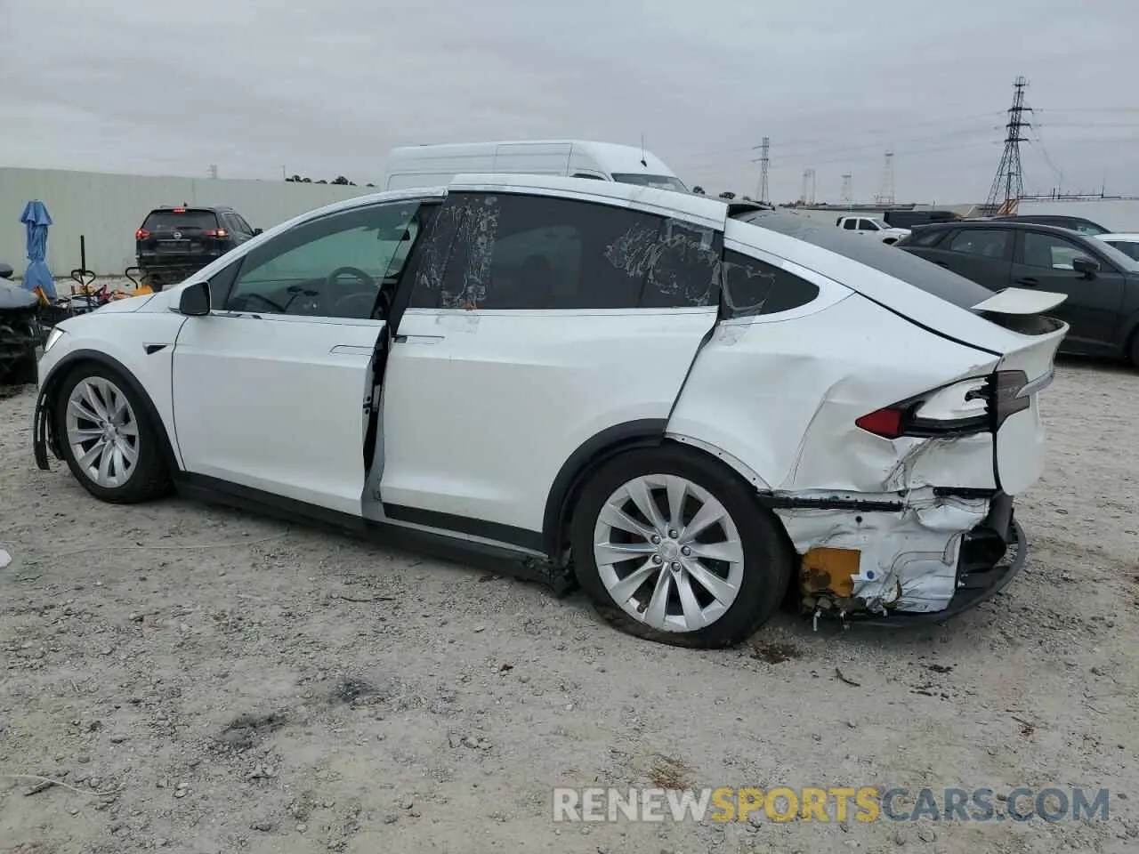 2 fotografías del automóvil dañado 5YJXCBE21MF322567 TESLA MODEL X 2021