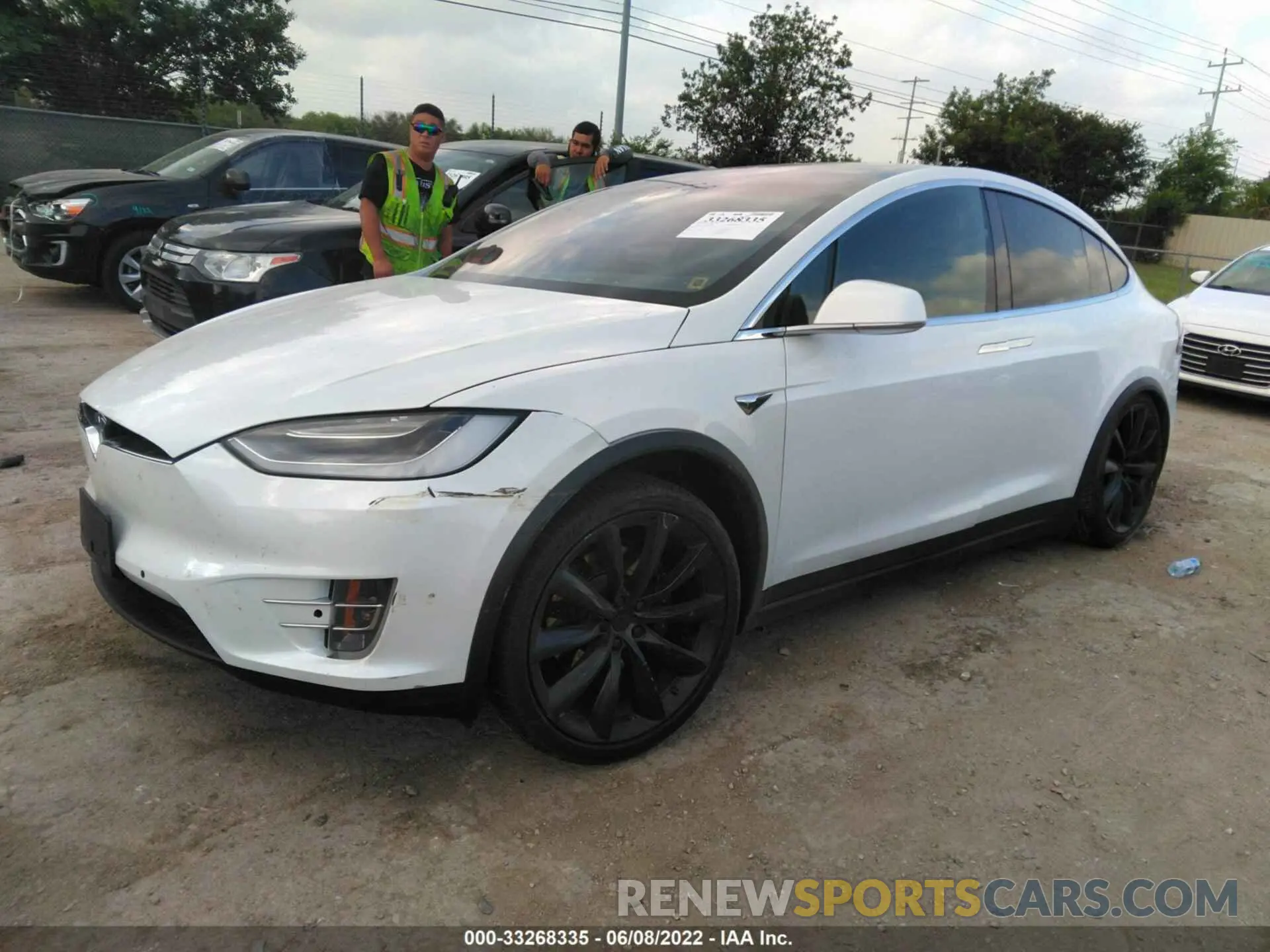 2 fotografías del automóvil dañado 5YJXCBE21MF325050 TESLA MODEL X 2021