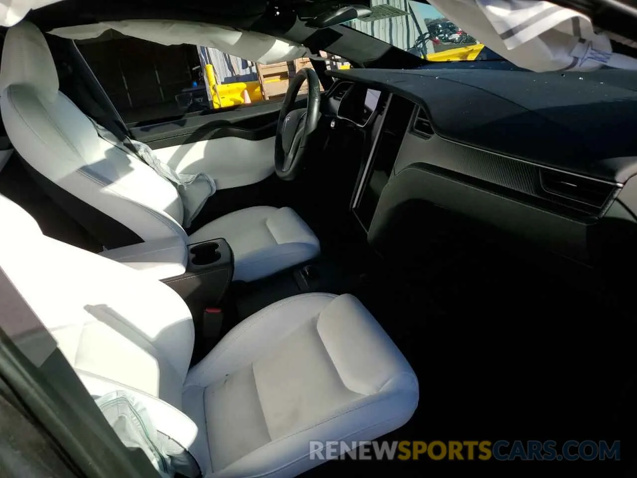 7 fotografías del automóvil dañado 5YJXCBE44MF324718 TESLA MODEL X 2021