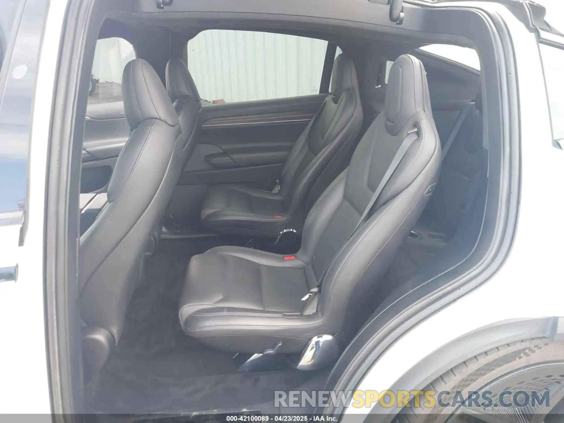 8 fotografías del automóvil dañado 5YJXCBE51MF326418 TESLA MODEL X 2021