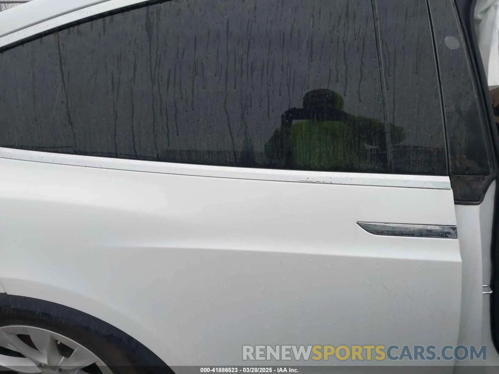 8 fotografías del automóvil dañado 5YJXCDE22MF319401 TESLA MODEL X 2021