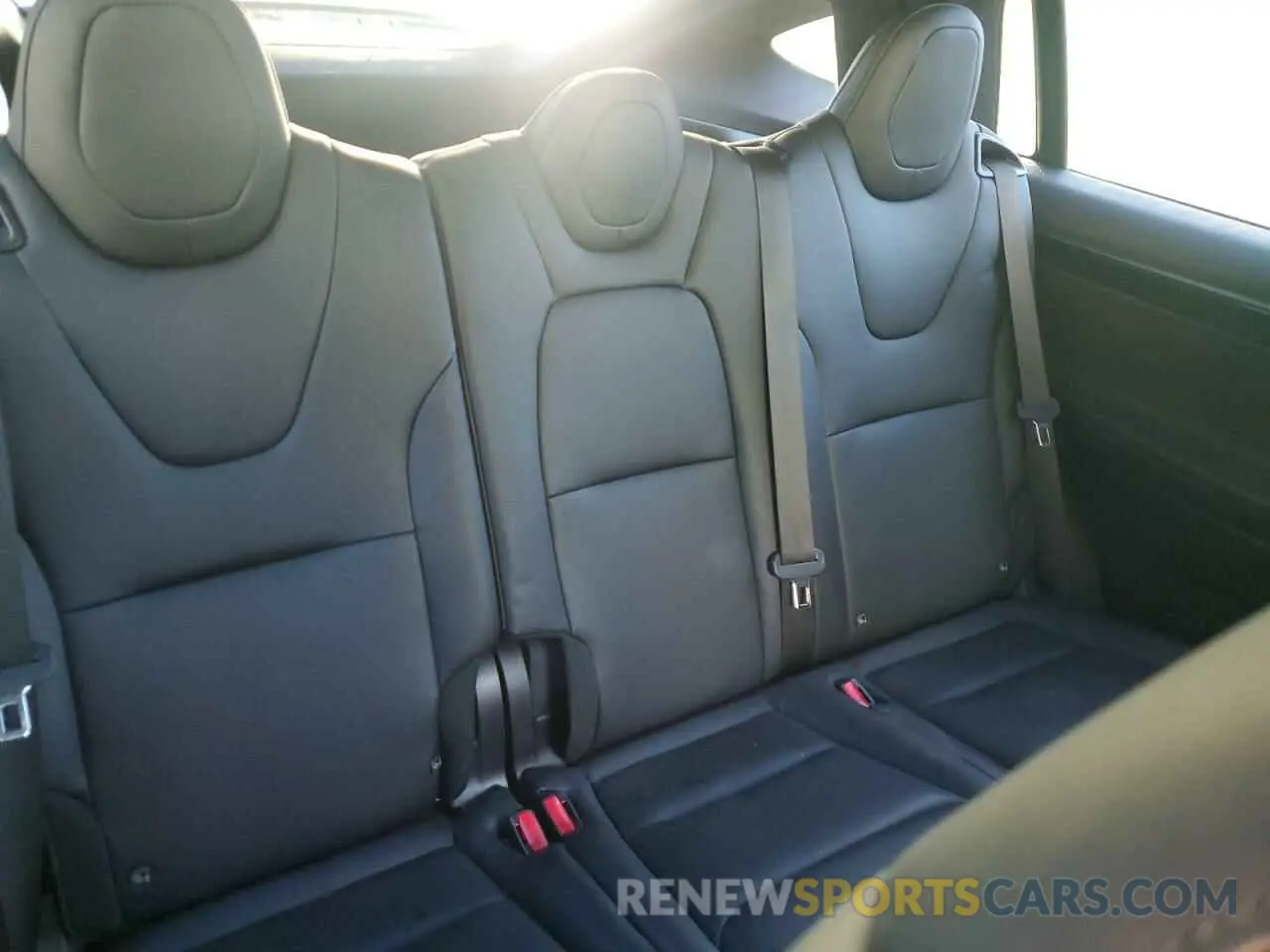 10 fotografías del automóvil dañado 5YJXCDE24MF324129 TESLA MODEL X 2021