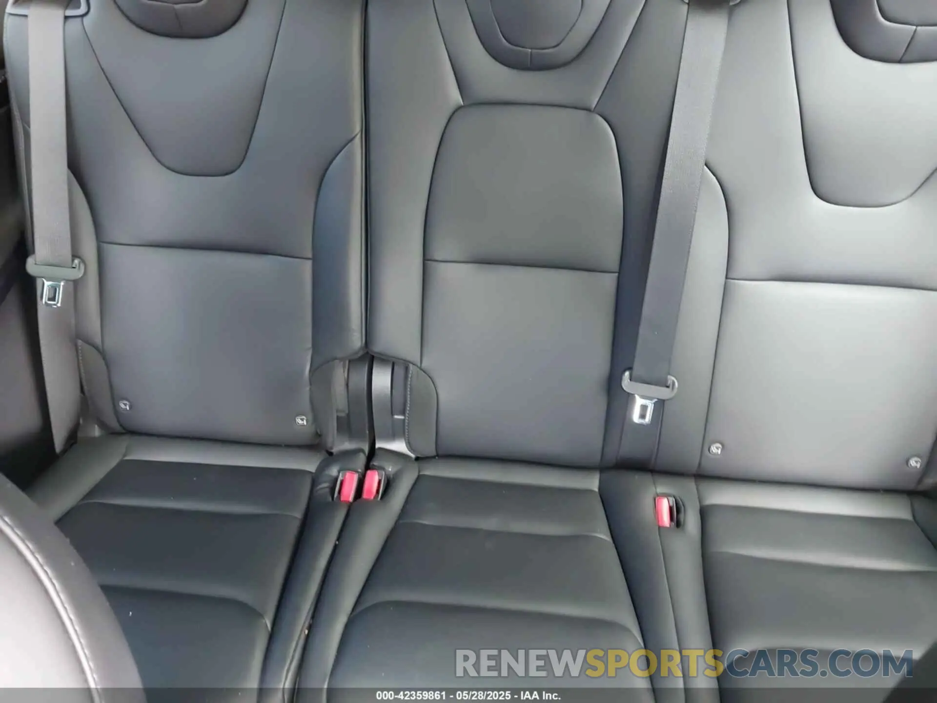 8 fotografías del automóvil dañado 5YJXCDE42MF320839 TESLA MODEL X 2021