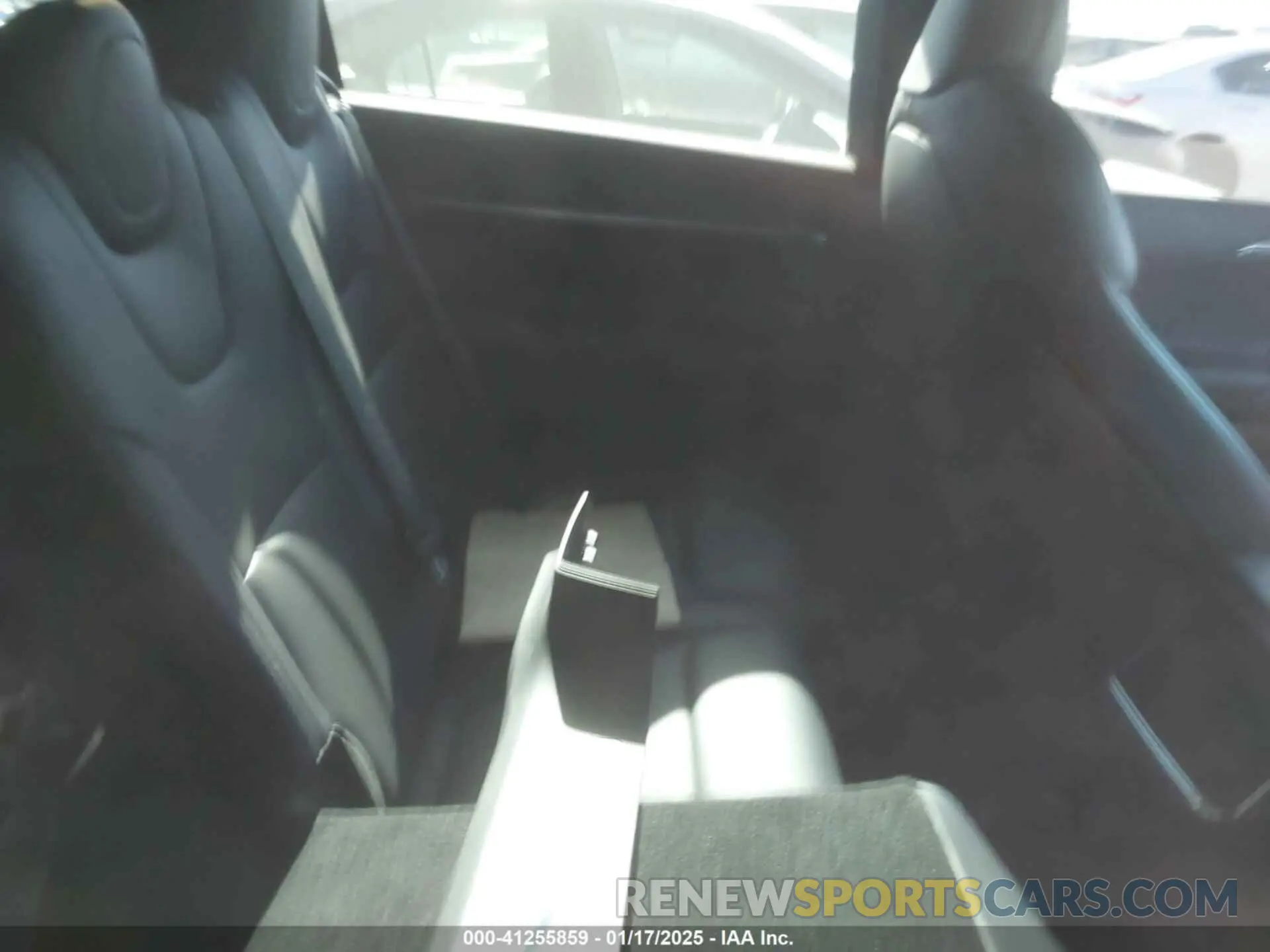 8 fotografías del automóvil dañado 7SAXCAE51NF345615 TESLA MODEL X 2022