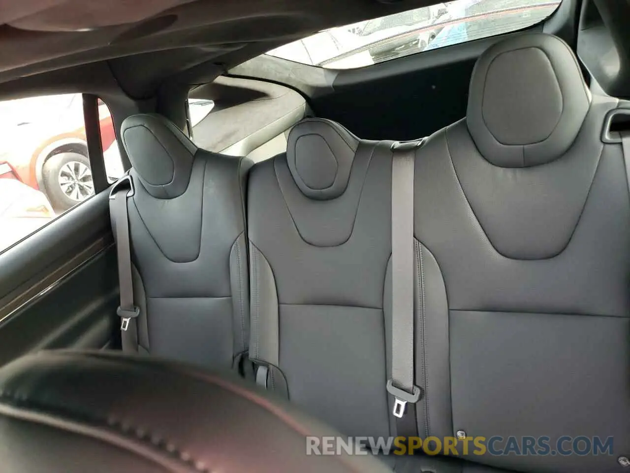 6 fotografías del automóvil dañado 7SAXCAE52NF345767 TESLA MODEL X 2022