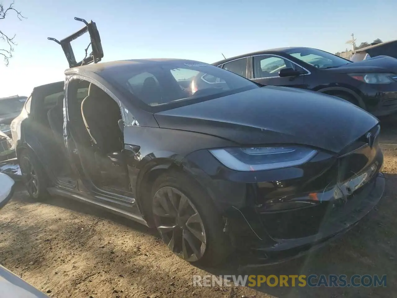 4 fotografías del automóvil dañado 7SAXCAE52NF358017 TESLA MODEL X 2022